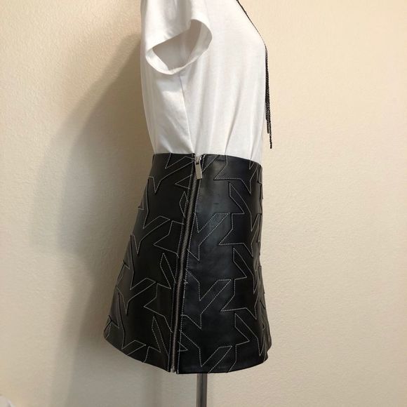 Helmut Lang leather mini skirt - Picture 11 of 14